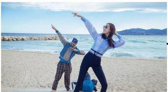 吃瓜网红拍照姿势图解女 第1张 吃瓜网红拍照姿势图解女 第1张